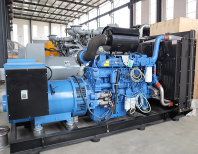 國三600KW玉柴柴油發(fā)電機組試車完備 國三600KW玉柴柴油發(fā)電機組試車完備